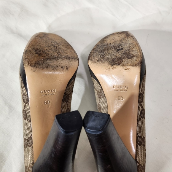 Authentic Gucci pumps size 6 - Picture 6 of 10